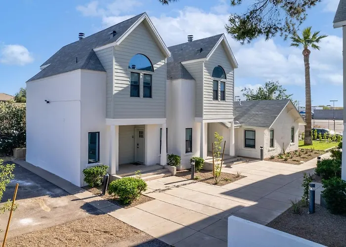 Stylish Getaway Location *